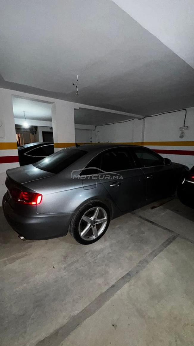 Audi A4 S line 3.0 V6 TDI à Rabat