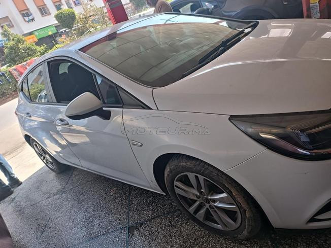 voiture excellente état 