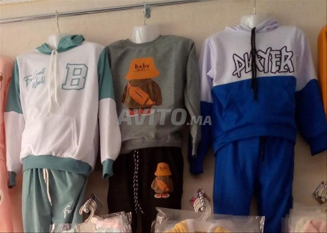 Solde 112 ensembles pour enfants en gros