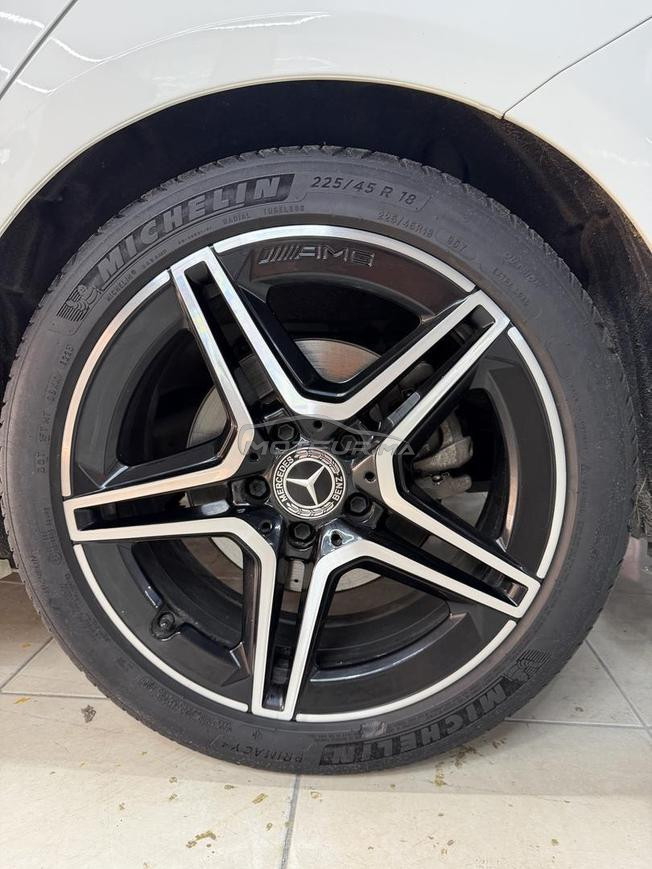 MERCEDES CLA 