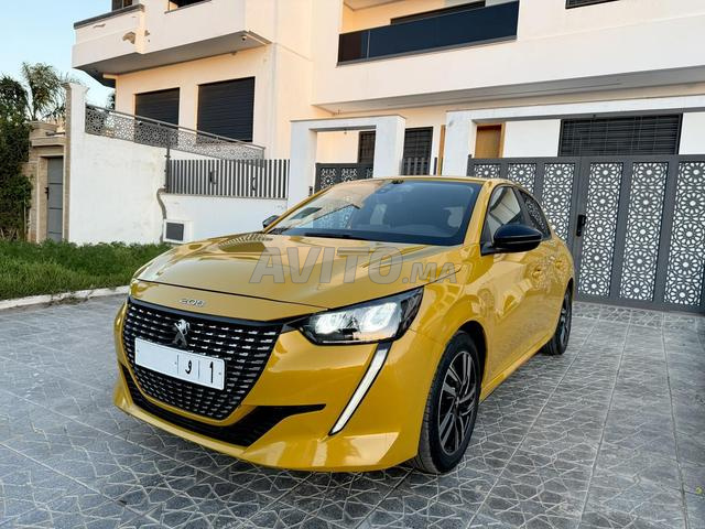 Peugeot 208 Full options