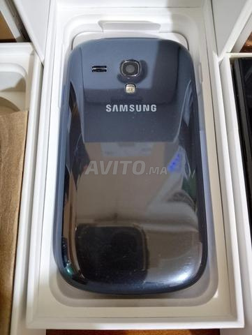 Samsung Galaxy S3 mini Bleu Très Bon État