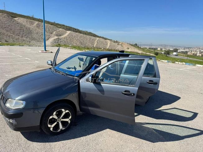 Seat Cordoba Diesel Manuelle 2002 à Tanger