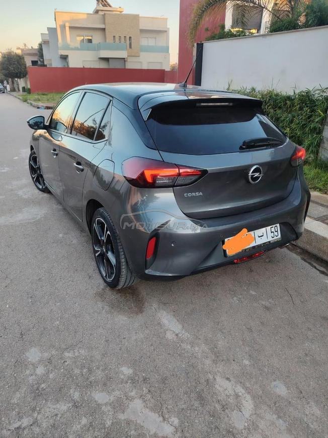 voiture opel 