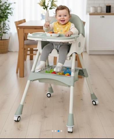 Chaise haute KIDILO de trés bonne qualitée.