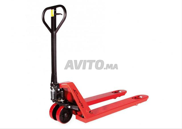 TRANSPALETTE MANUELLE 2.5T 3T