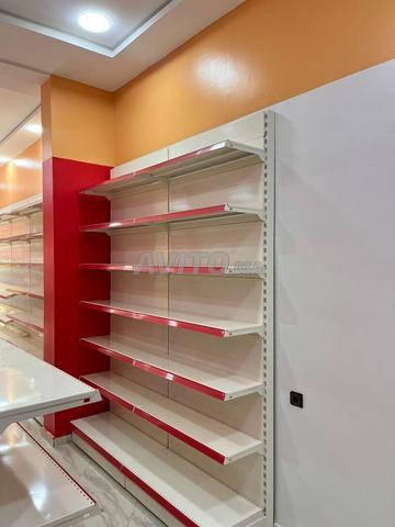 Gondoles et accessoires magasin – Installation pro