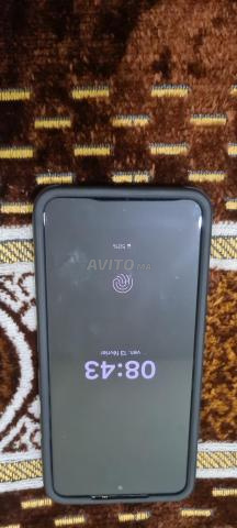 s21 5G Android 15 version