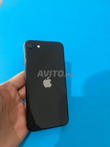 iPhone se2 officiel 128gega