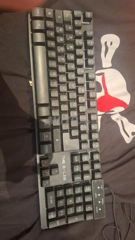 clavier gamer noir