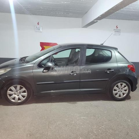 Peugeot 207 en bonne état