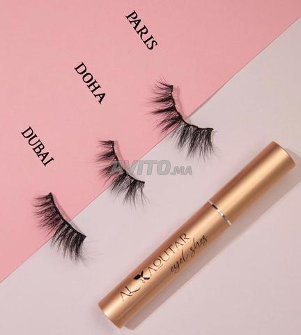 Faux cils magnétiques et faux cils ordinaires