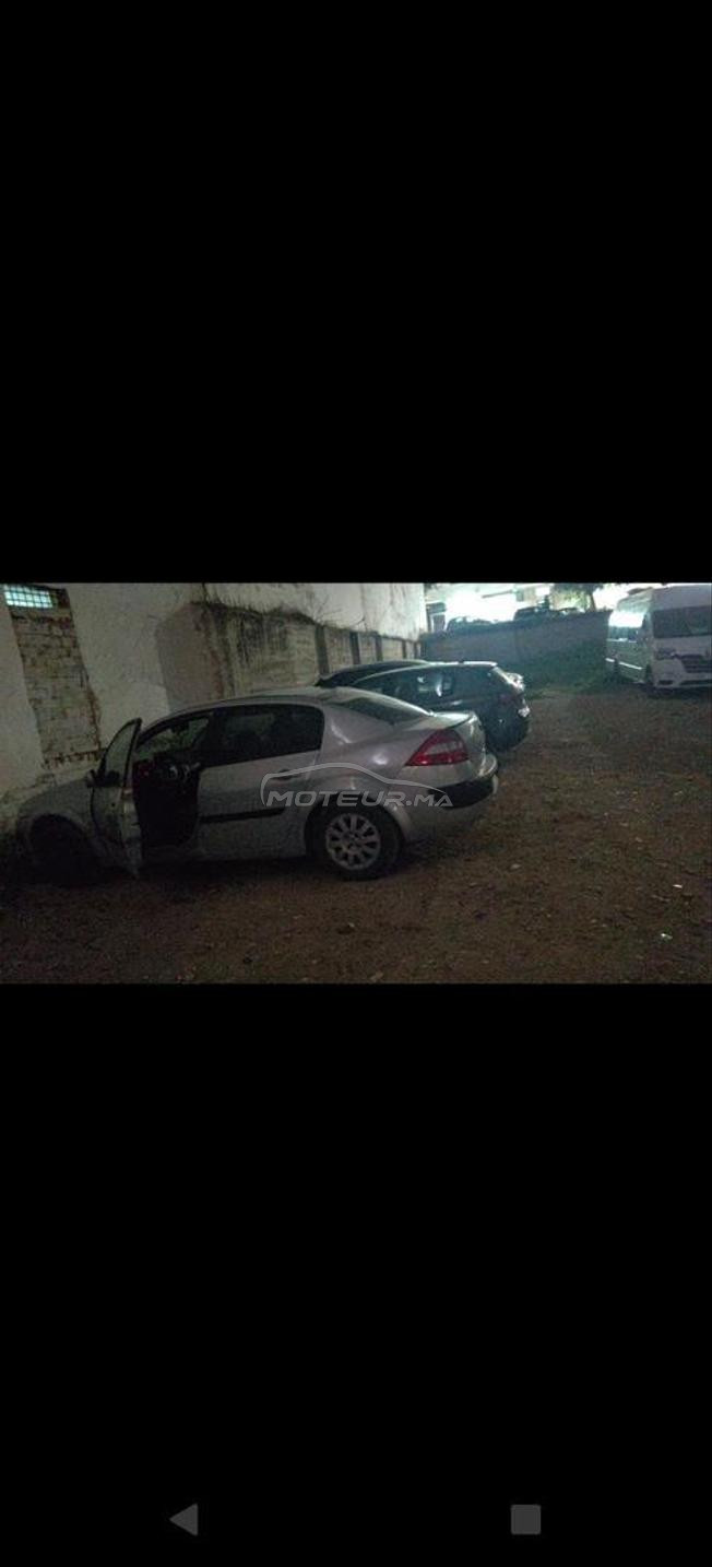 Renault Megane Essence Manuelle 2004 à Tanger