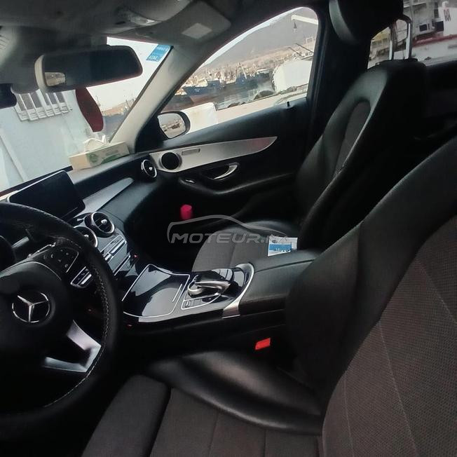  Mercedes classe C en bonne état