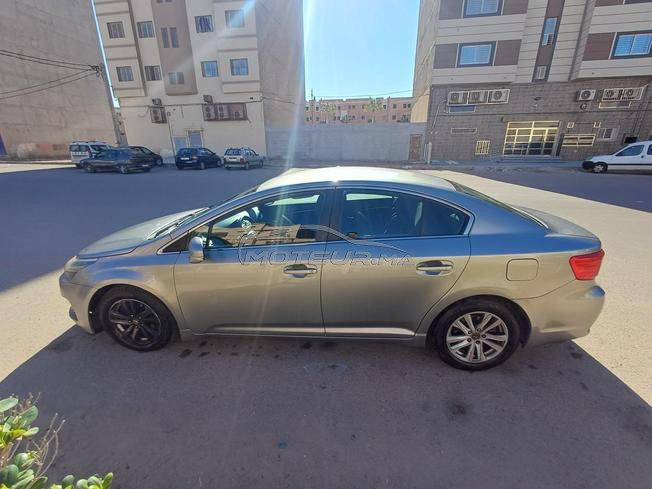TOYOTA AVENSIS 