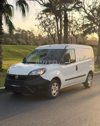 Fiat Doblo Van modèle 2018 à rabat