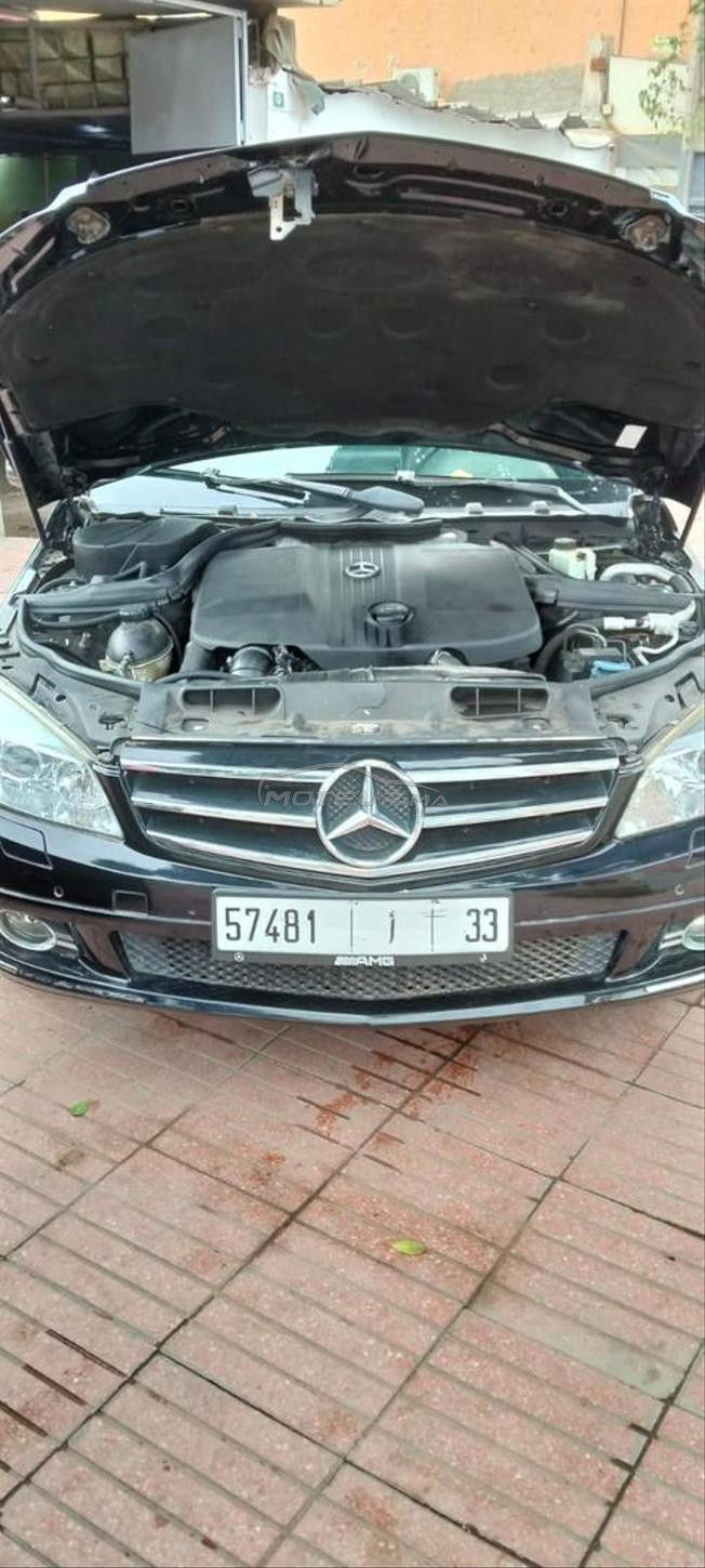 Mercedes-Benz 200 Diesel Manuelle 2010 à Nador