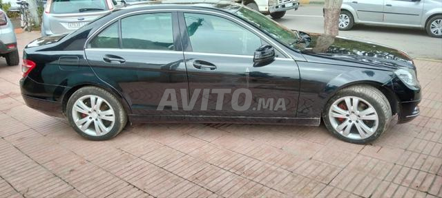 Mercedes-Benz 200 Diesel Manuelle 2010 à Nador