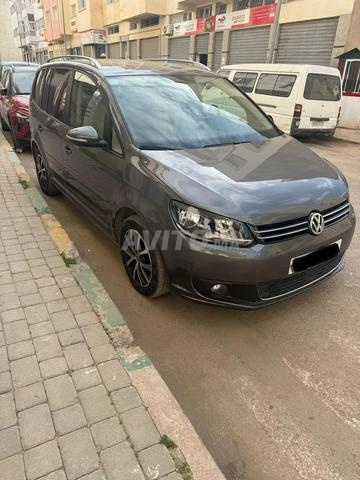 Volkswagen Touran 1.6 Diesel Manuelle 2014 à Fès