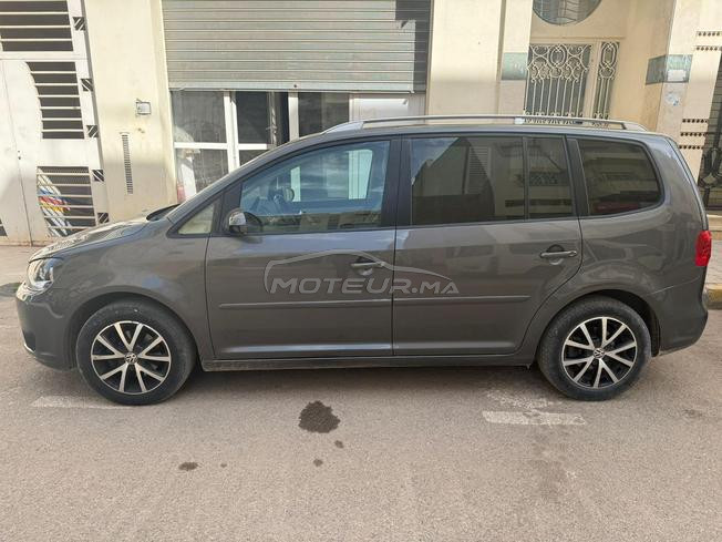 Volkswagen Touran 1.6 Diesel Manuelle 2014 à Fès