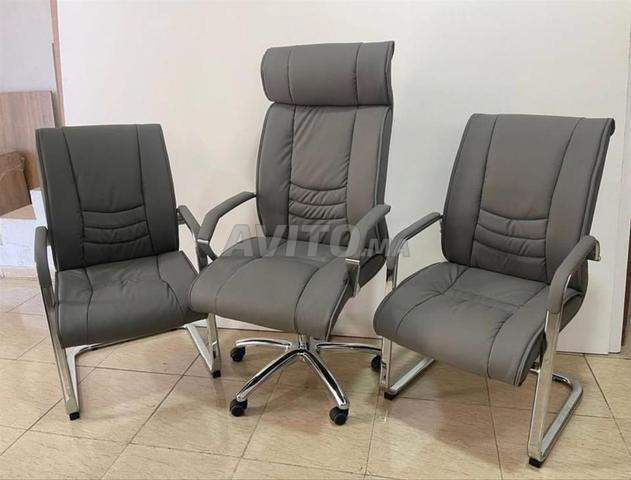 Chaise de bureau en cuir `fauteuil opérateur