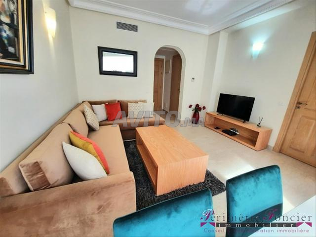 GAUTHIER JOLI STUDIO MEUBLE A LOUER AVEC BALCONS - image 3