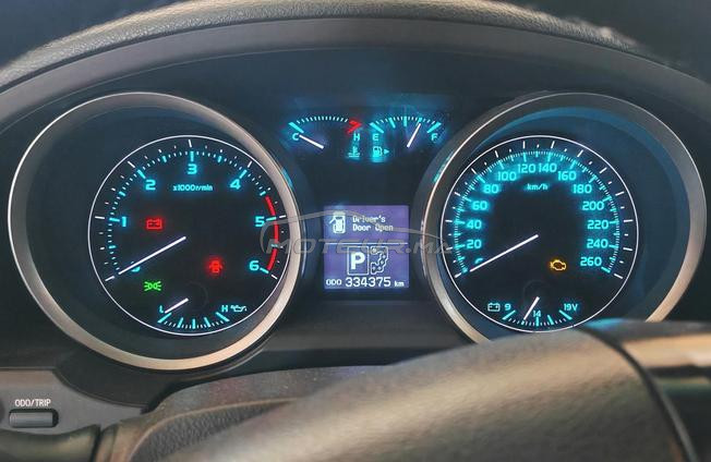 Toyota Landcruiser V8