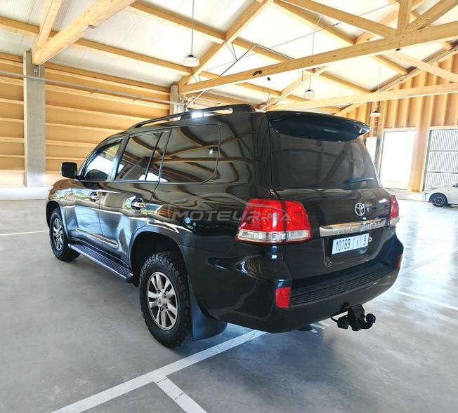 Toyota Landcruiser V8