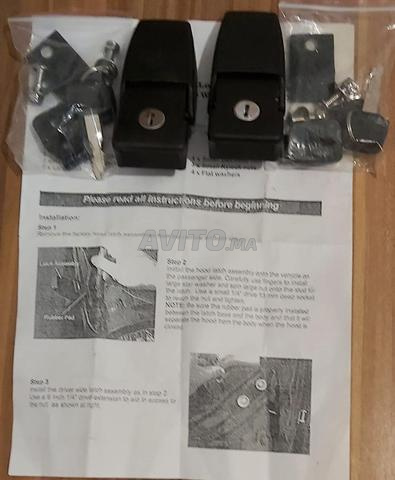 Attaches de Capot pour Jeep Wrangler JK