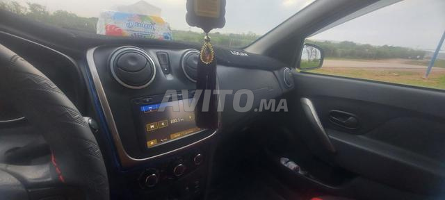 Bonne voiture pour acheteur sérieux, bienvenue