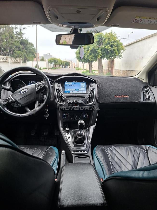 Ford focus sport modèle 2018 carte grise 