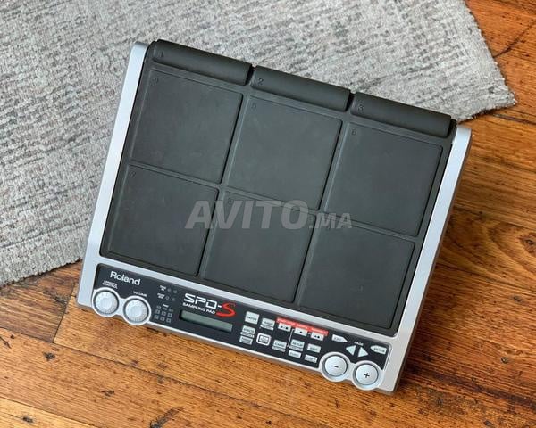 Batterie électronique encore propre et en bon état