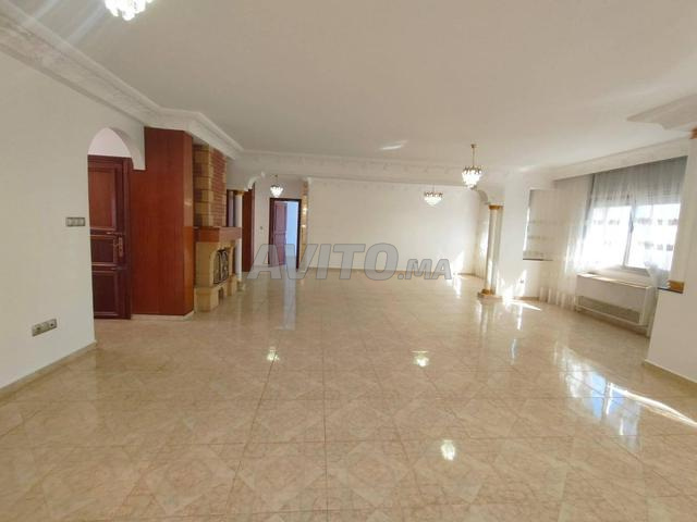 شقة للبيع 208 متر مربع في راسين - 2