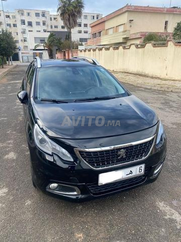 Peugeot 2008 Diesel Manuelle 2017 Toit panoramique