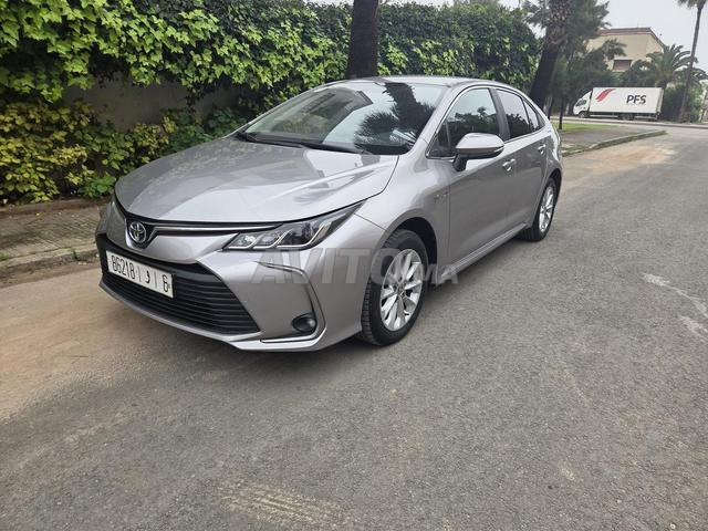 Toyota corolla prestige hybride fin 2020