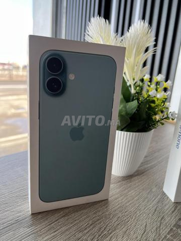 NEUVE IPHONE 16 PLUS 128GB VERT / LBI3 FMA7AL