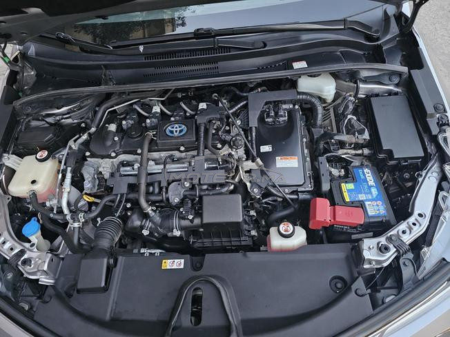 Toyota corolla hybrid 