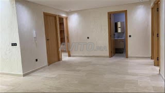 Appartement à vendre à Diour Jamaâ à un prix raisonnable