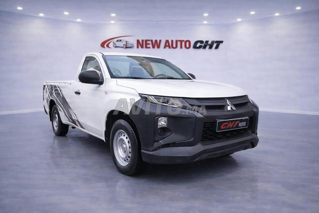 Mitsubishi l 200