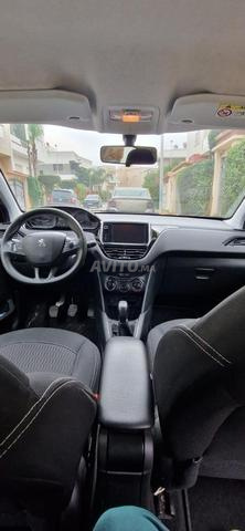 Peugeot 208 Diesel Manuelle 2019 à El Jadida