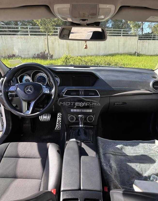 Mercedes Classe C  Automatique 2011 dédouanée 2014