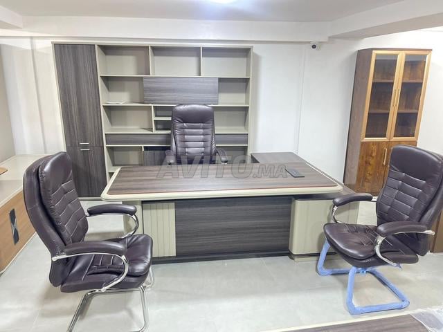 Mobilier de bureau moderne pour équiper les administrations et les entreprises