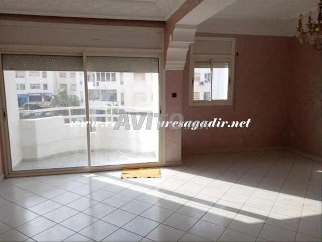 Appartement à louer à l'Avenue des Far agadir