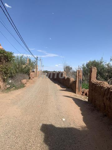 Terrain melkia route de Fès