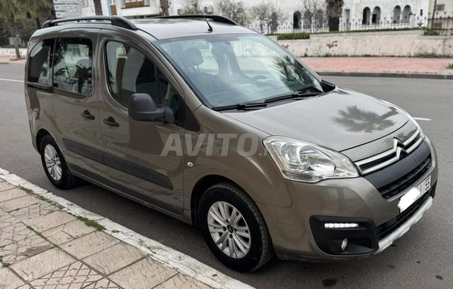 Citroën Berlingo Diesel Manuelle 2018 à El Jadida