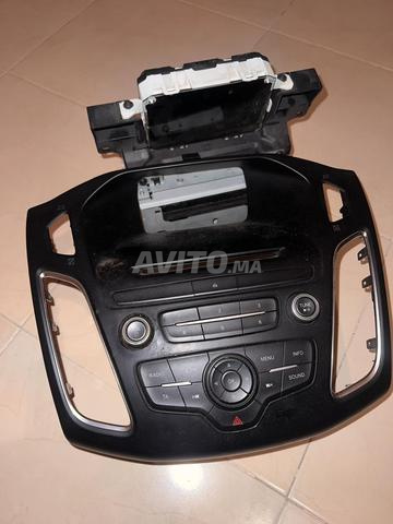 Poste radio d'origine Ford focus 2017