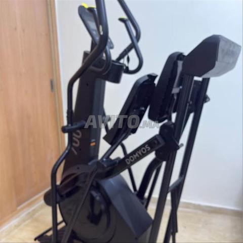 Vélo elliptique DOMYOS 700 en très bon état