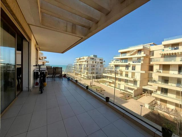 شقة للإيجار 182 متر مربع في الكاروسيل في الرباط - 2