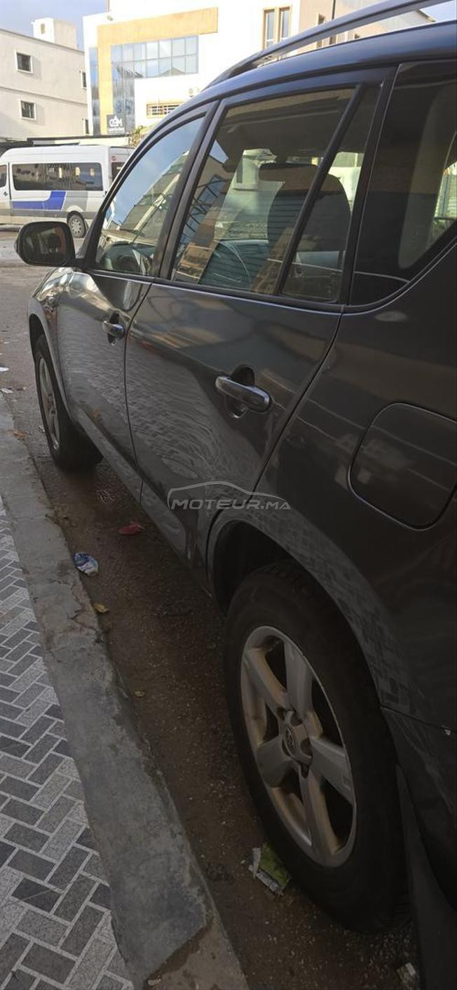 Toyota RAV4 Gueznaya