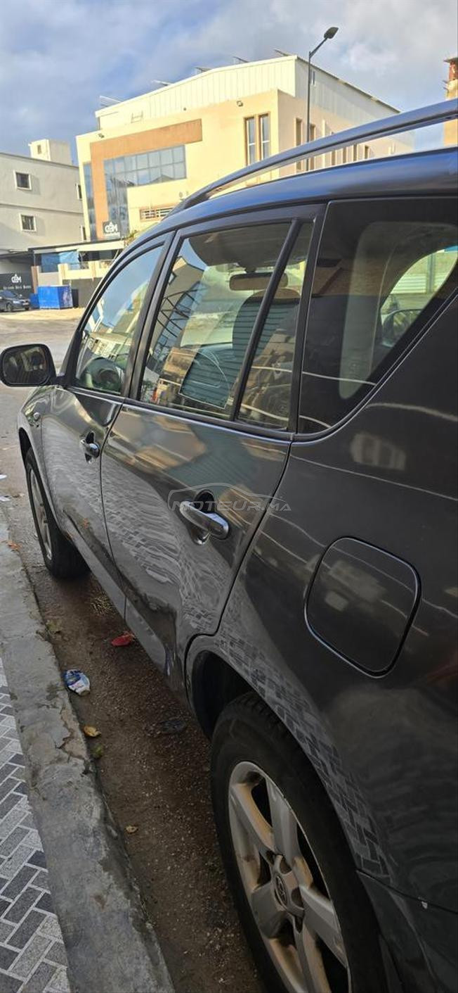 Toyota RAV4 Gueznaya